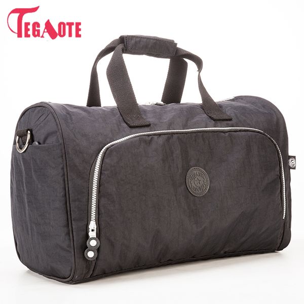 tegaote 2017 nylon waterproof large capacity travel bags women travel duffle bags solid casual tote bolsas luggage 280
tegaote 2017 nylon waterproof large capacity travel bags women travel duffle bags solid casual tote bolsas luggage 280