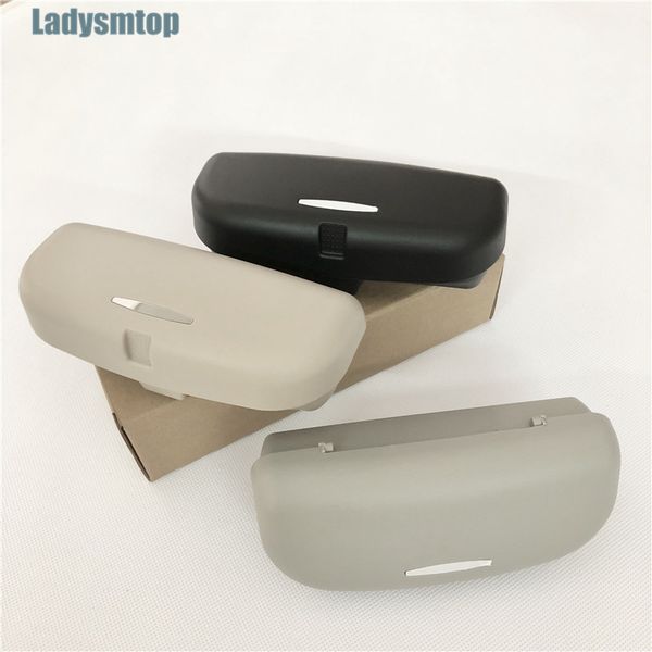 ladysmcar sun visor glasses box case for lada vesta granta 1300 niva samara signet priora kalina safarl largus vaz 2110-12
ladysmcar sun visor glasses box case for lada vesta granta 1300 niva samara signet priora kalina safarl largus vaz 2110-12