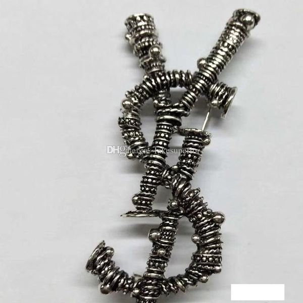 new designer letter brooch metal women letter vintage brooch suit lapel pin fashion jewwelry accessories high quality, Gray
new designer letter brooch metal women letter vintage brooch suit lapel pin fashion jewwelry accessories high quality, Gray