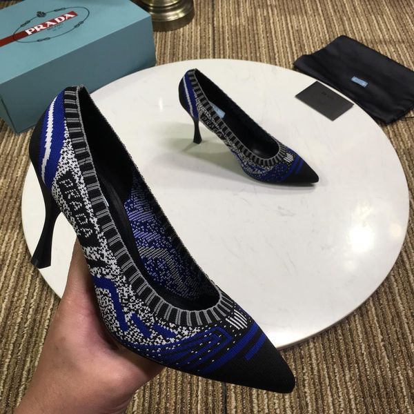 New leather embroidery woven color matching pattern pointed shallow mouth comfortable stiletto single shoes high heels
New leather embroidery woven color matching pattern pointed shallow mouth comfortable stiletto single shoes high heels