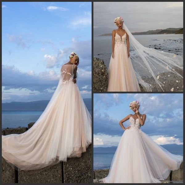 2020 new dariakarlozi beach wedding dresses spaghetti bridal gowns sweep train tulle appliqued sheer back wedding dress new arrival 631, White 
2020 new dariakarlozi beach wedding dresses spaghetti bridal gowns sweep train tulle appliqued sheer back wedding dress new arrival 631, White