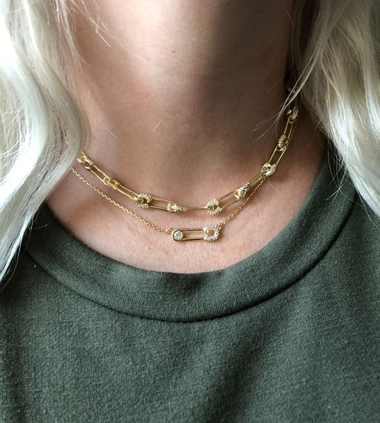 dropshipping gold color choker necklace micro pave cz safety pin link chain choker necklace 32+8cm for wedding jewelry gift, Silver
dropshipping gold color choker necklace micro pave cz safety pin link chain choker necklace 32+8cm for wedding jewelry gift, Silver