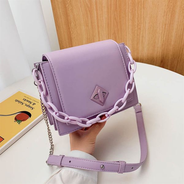 new french design fashion chain handbag & elegant messenger bag shoulder bag square width 20cm height 15.5cm thickness 8cm
new french design fashion chain handbag & elegant messenger bag shoulder bag square width 20cm height 15.5cm thickness 8cm