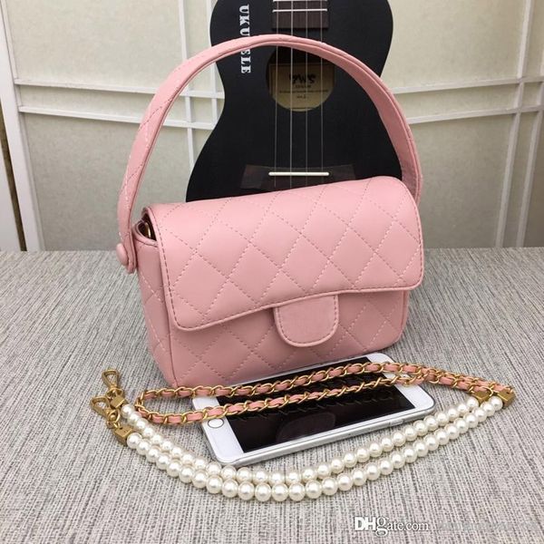 new fashion designer women handbags spearl chain cross body handbags mini shoulder bags good quality genuine leather bag totel purse 19cm
new fashion designer women handbags spearl chain cross body handbags mini shoulder bags good quality genuine leather bag totel purse 19cm
