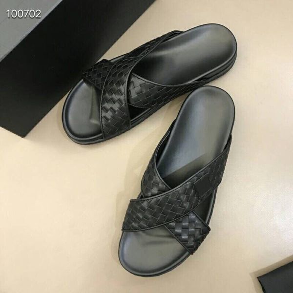 2019men women slippers with box luxury designer ladies beach slipper tide male rivet stud slippers non-slip size 38-45, Black
2019men women slippers with box luxury designer ladies beach slipper tide male rivet stud slippers non-slip size 38-45, Black