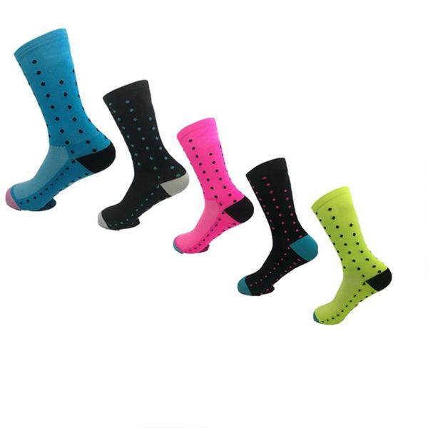 bicycle riding outdoor sports socks running basketball socks sweat-absorbent breathable deodorant, Black
bicycle riding outdoor sports socks running basketball socks sweat-absorbent breathable deodorant, Black