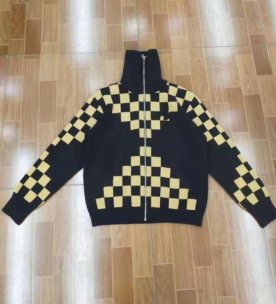 new fall/winter 2019 fashion women's plaid zipper cardigan ol commuter style knit sweater size s-l, White;black
new fall/winter 2019 fashion women's plaid zipper cardigan ol commuter style knit sweater size s-l, White;black