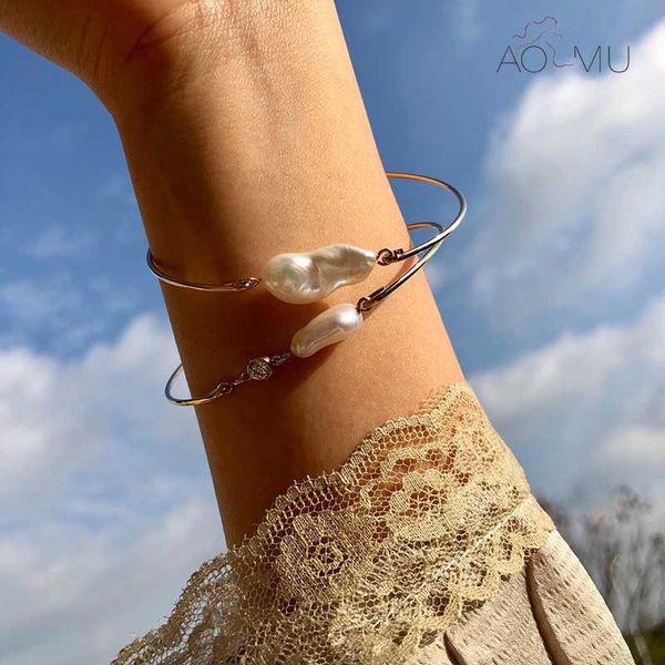 aomu 2020 new french geometric retro minimalist fine baroque pearl irregular golden metal bracelet for women girls vacation, White
aomu 2020 new french geometric retro minimalist fine baroque pearl irregular golden metal bracelet for women girls vacation, White