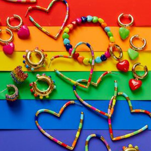 2019 new big large statement enamelled colorful heart hoop earrings women accessories large huggie loop earrings, Golden;silver
2019 new big large statement enamelled colorful heart hoop earrings women accessories large huggie loop earrings, Golden;silver