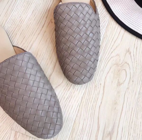 factory wholesale original womendesign slippers,3colors for chosen,many other brand sandles,design sneaker,fast delivery, Black
factory wholesale original womendesign slippers,3colors for chosen,many other brand sandles,design sneaker,fast delivery, Black