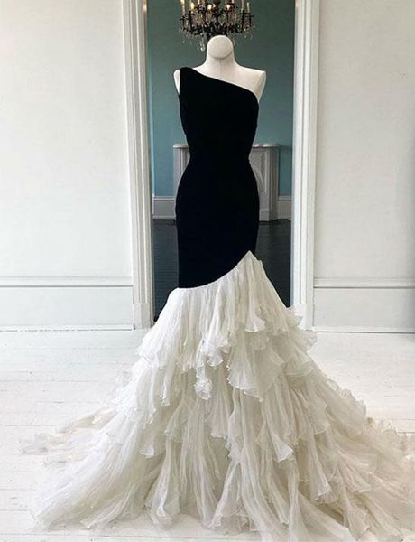 elegant black mermaid ruffled prom dresses one shoulder tiered formal dress sweep train plus size evening gowns
elegant black mermaid ruffled prom dresses one shoulder tiered formal dress sweep train plus size evening gowns