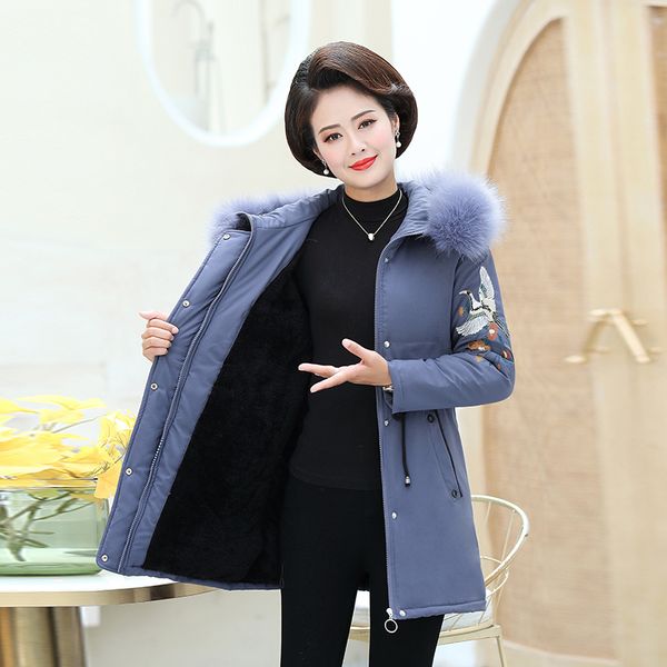 2019 cotton liner warm coat embroidery jacket women plus size slim long coat female winter big fur hooded parka mujer coats, Black
2019 cotton liner warm coat embroidery jacket women plus size slim long coat female winter big fur hooded parka mujer coats, Black