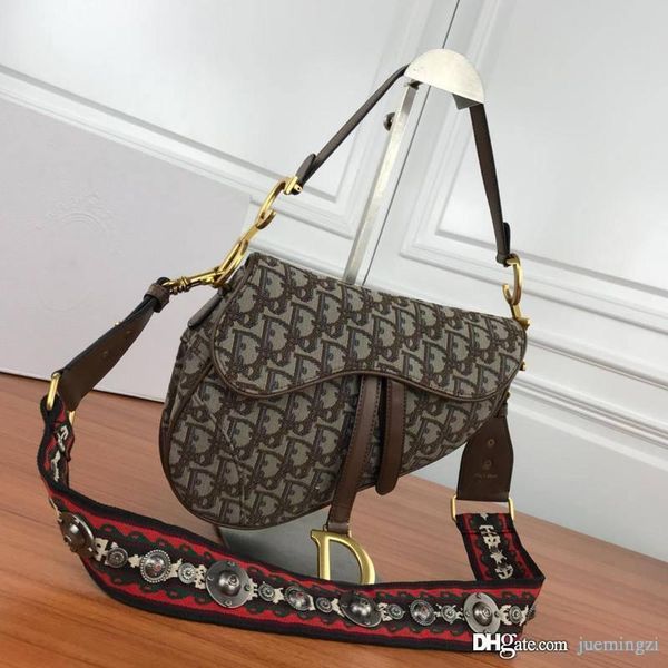 luxury trotter pattern saddle tote navy canvas vintage 9898 maria grazia chiuri size:24*16*8cm
luxury trotter pattern saddle tote navy canvas vintage 9898 maria grazia chiuri size:24*16*8cm