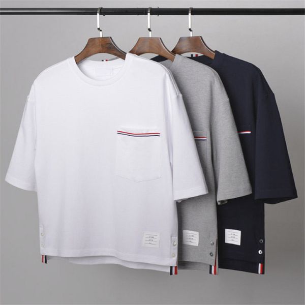 классическая хлопковая пике крупногабаритные-fit рбг карманный обрезка тройники брошено назад полурукав thom коричневый кнопка боковые венти, White;black
классическая хлопковая пике крупногабаритные-fit рбг карманный обрезка тройники брошено назад полурукав thom коричневый кнопка боковые венти, White;black