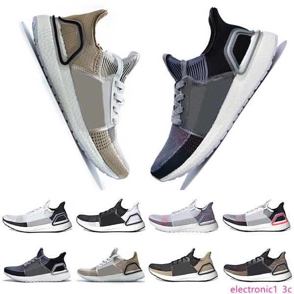 new 2019 ultra 19 laser red refract oreo mens running shoes for men women ultra 5.0 white black sports sneakers designer trainers, Black;green
new 2019 ultra 19 laser red refract oreo mens running shoes for men women ultra 5.0 white black sports sneakers designer trainers, Black;green