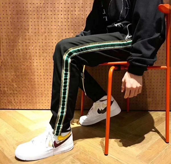 contrast glitter side stripe punk track streetwear drawstring elastic waist trousers sweatpants joggers pants men, Black
contrast glitter side stripe punk track streetwear drawstring elastic waist trousers sweatpants joggers pants men, Black
