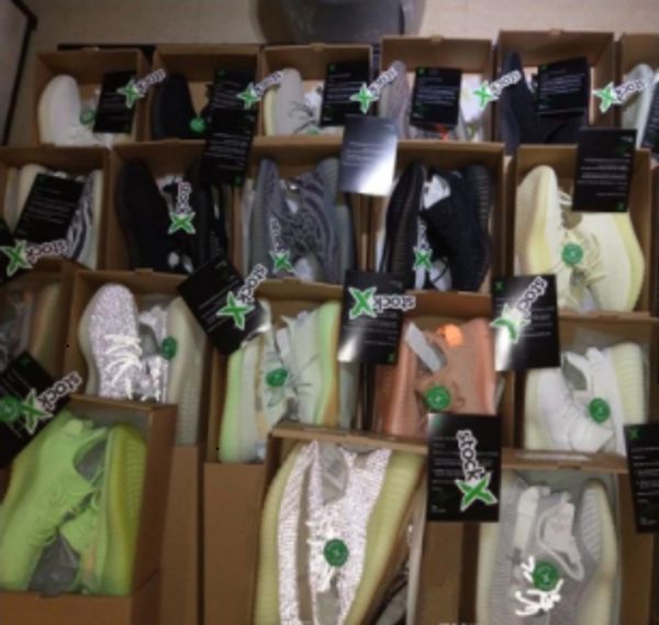 2019 3 antlia lundmark m all reflective running glow in dark clay pink black static kanye west designer sneakers mens trainers outdoor shoes
2019 3 antlia lundmark m all reflective running glow in dark clay pink black static kanye west designer sneakers mens trainers outdoor shoes