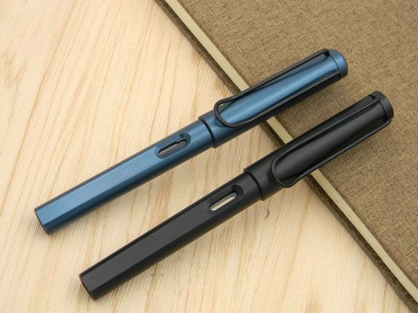 standard matte green classic design plastic fashion f(0.5mm) ef(0.38mm) matte black nib gift fountain pen ink pens
standard matte green classic design plastic fashion f(0.5mm) ef(0.38mm) matte black nib gift fountain pen ink pens