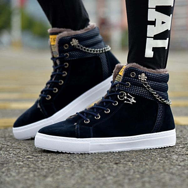warm winter men shoes high canvas casual shoe men black boots leather sneakers metal chain male add cotton flats
warm winter men shoes high canvas casual shoe men black boots leather sneakers metal chain male add cotton flats
