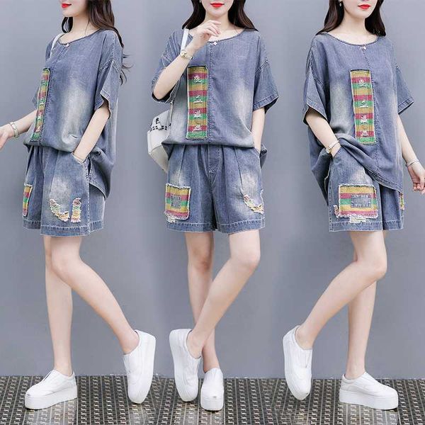 blue denim suit loose large size belly covering fat casual patch denim shorts set 2 piece set women summer clothes for women, White
blue denim suit loose large size belly covering fat casual patch denim shorts set 2 piece set women summer clothes for women, White