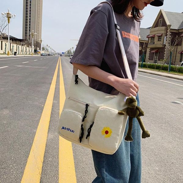 women daisy cartoon cute messenger versatile korean bag cell phone bags simple crossbags casual ladies flap shoulder bag
women daisy cartoon cute messenger versatile korean bag cell phone bags simple crossbags casual ladies flap shoulder bag