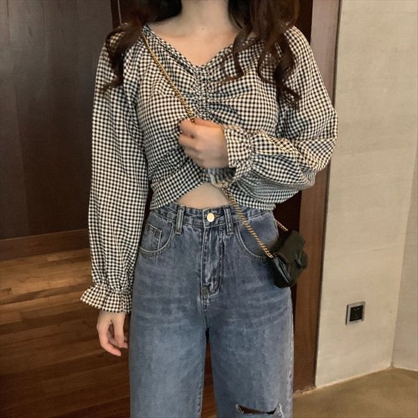 hong kong style shirt collarbone women's clavicle style women's navel scheming v-neck design sense bubble sleeve plaid niche navel, White
hong kong style shirt collarbone women's clavicle style women's navel scheming v-neck design sense bubble sleeve plaid niche navel, White