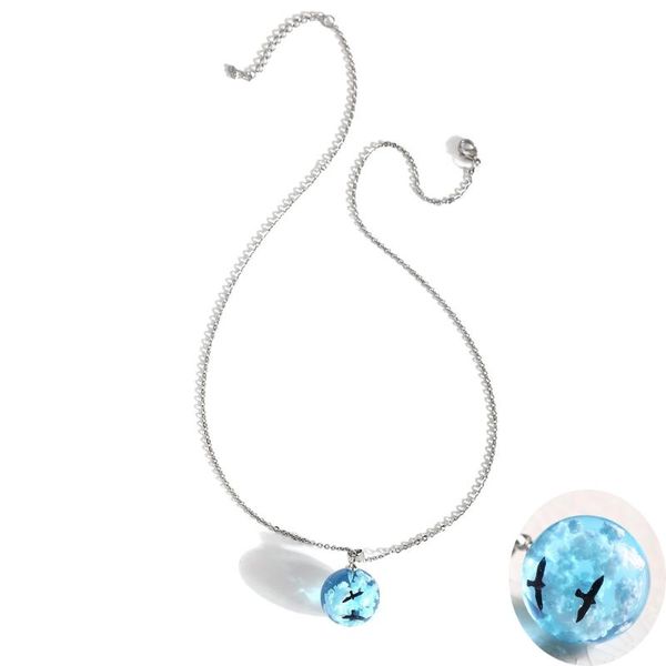 napoln cute/roman bird gradient pendant necklace girl blue sky and white clouds transparent resin pendant jewelry for women gift, Golden;silver
napoln cute/roman bird gradient pendant necklace girl blue sky and white clouds transparent resin pendant jewelry for women gift, Golden;silver