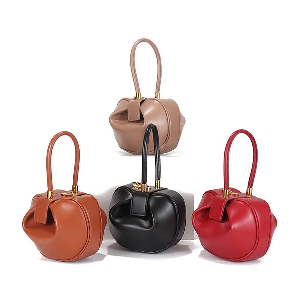 small bag female 2019 new jingle baochao dumplings baoyun hand bag wonton package design of small handbag
small bag female 2019 new jingle baochao dumplings baoyun hand bag wonton package design of small handbag