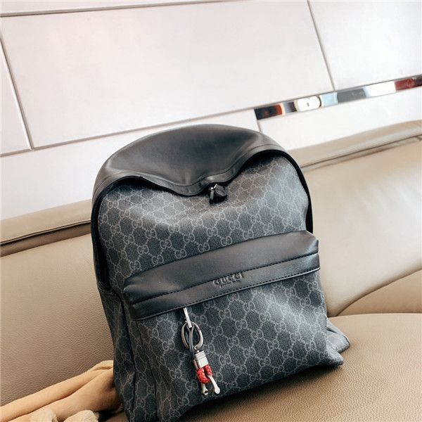 20ss luxurious brands design full logos pvc backpack clutch bags fashion shoulder men women travel duffel day packs outdoor bags
20ss luxurious brands design full logos pvc backpack clutch bags fashion shoulder men women travel duffel day packs outdoor bags
