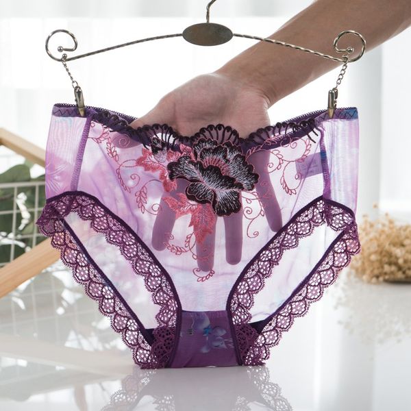 lingerie female ultra thin briefs lace panties women fashion embroidery underwear women transparent panties, Black;pink 
lingerie female ultra thin briefs lace panties women fashion embroidery underwear women transparent panties, Black;pink