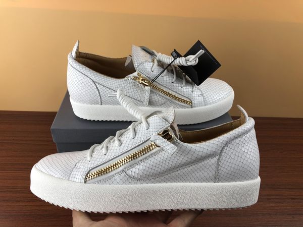 new fashion casual shoes designer shoes for men and women low flat genuine leather mens shoes sneakers with box, Black
new fashion casual shoes designer shoes for men and women low flat genuine leather mens shoes sneakers with box, Black