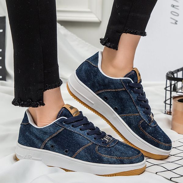 2019 autumn new fashion denim men canvas shoes casual shoes lace-up flat sneakers man breathable plimsolls footwear, Black
2019 autumn new fashion denim men canvas shoes casual shoes lace-up flat sneakers man breathable plimsolls footwear, Black