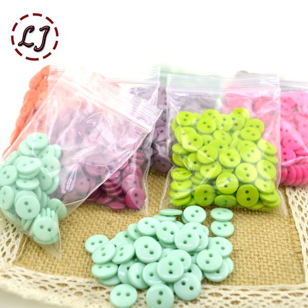 100pcs/lot resin sewing button round 2 holes 10mm( 0.4in) dia sew on button accessories handmade children diy, Blike;white
100pcs/lot resin sewing button round 2 holes 10mm( 0.4in) dia sew on button accessories handmade children diy, Blike;white