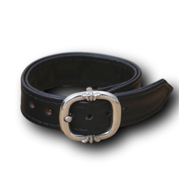 925 sterling silver vintage handmade jewelry American European antique silver designer belt buckle leather bracelets for men women
925 sterling silver vintage handmade jewelry American European antique silver designer belt buckle leather bracelets for men women