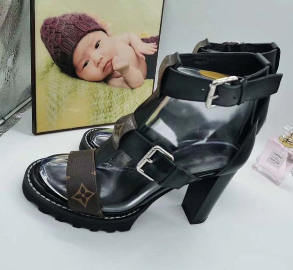 woman sandals slippers shoes slippers sandals slippers casual shoes trainers shoes slide eu:35-41 with box 02l1901, Black
woman sandals slippers shoes slippers sandals slippers casual shoes trainers shoes slide eu:35-41 with box 02l1901, Black