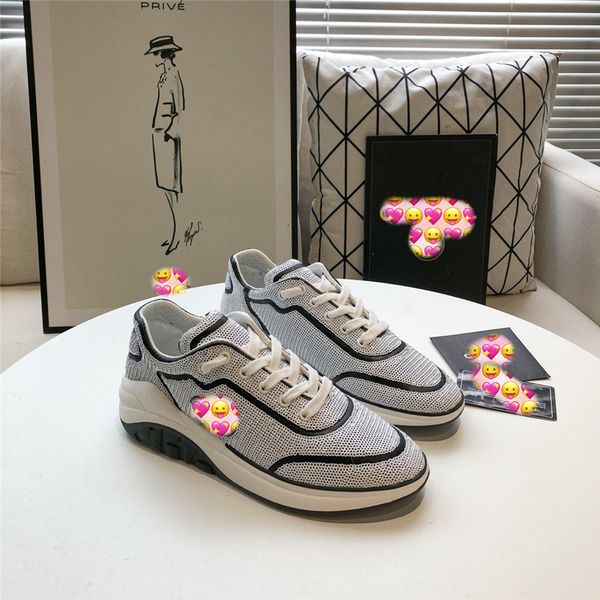 dhl luxury platform female fashion casual shoes triple vintage female sneakers basketball shoes air running sneakers 03, Red;white
dhl luxury platform female fashion casual shoes triple vintage female sneakers basketball shoes air running sneakers 03, Red;white