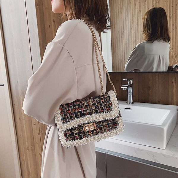 women bag fashion wild chain color line small square bag shoulder messenger for ladies bolsa feminina#45
women bag fashion wild chain color line small square bag shoulder messenger for ladies bolsa feminina#45