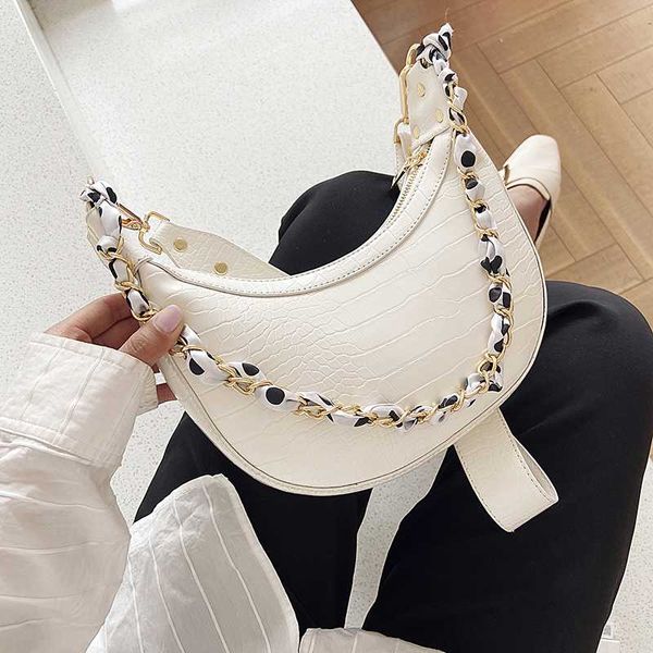 new leather women handbags acrylic chains shoulder bags women wrist handbags pu ladies hand messenger bags 2020