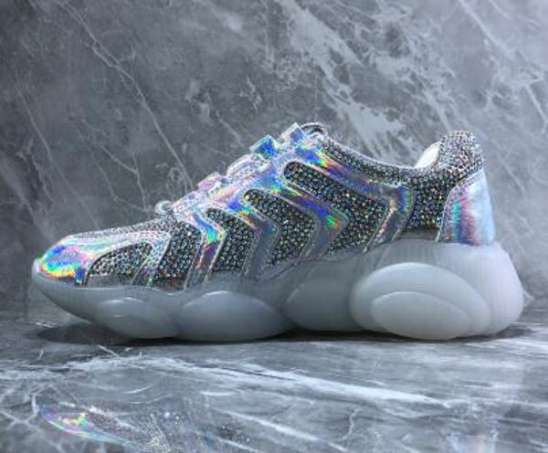 Top good price women Bear Trend Reflective Material,Diamond Fabric,Bear Transparent Bottom,Colorful Laser Crystal Shoes,ladies running shoes
Top good price women Bear Trend Reflective Material,Diamond Fabric,Bear Transparent Bottom,Colorful Laser Crystal Shoes,ladies running shoes