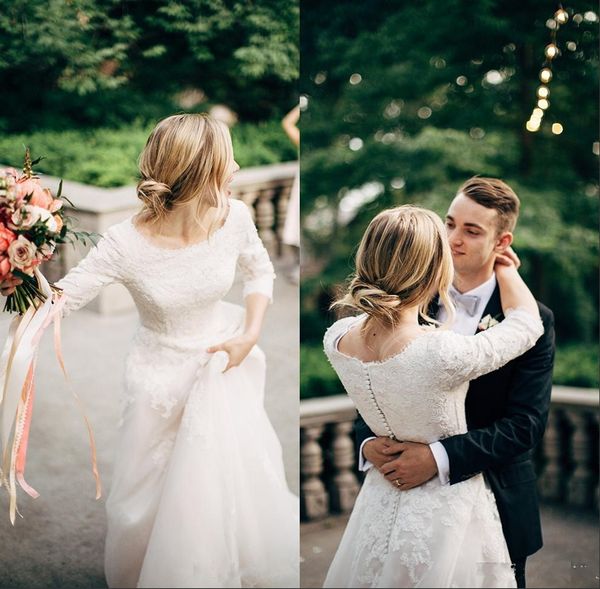 autumn lace wedding dresses 3/4 sleeve appliques covered button back tulle bridal gown robe de mariee, White
autumn lace wedding dresses 3/4 sleeve appliques covered button back tulle bridal gown robe de mariee, White