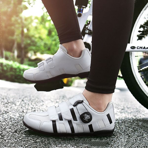 men women cycling shoes non-lock easy install road bike shoes cycling sneakers triathlon racing riding sneakers mtb eu36-44, Black
men women cycling shoes non-lock easy install road bike shoes cycling sneakers triathlon racing riding sneakers mtb eu36-44, Black