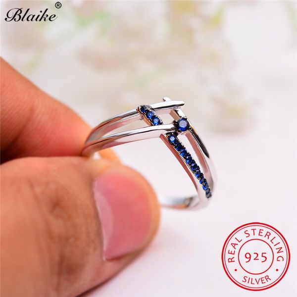 real s925 sterling silver rings for women geometric crown ring blue sapphire stone wedding bands zircon ring simple fine jewelry, Golden;silver
real s925 sterling silver rings for women geometric crown ring blue sapphire stone wedding bands zircon ring simple fine jewelry, Golden;silver