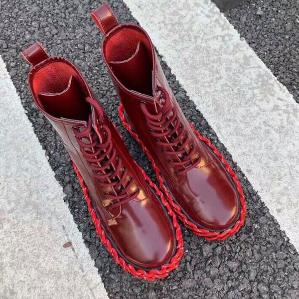 personalitybalenciaga woven bottom martin boots female winter new leather thick-soled tie british tube short boots black vintage
personalitybalenciaga woven bottom martin boots female winter new leather thick-soled tie british tube short boots black vintage