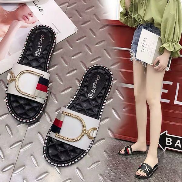 2019 new online red slippers female summer outside wearing a hundred flat bottom drag summer outdoor personality fashion cool slippers, Black
2019 new online red slippers female summer outside wearing a hundred flat bottom drag summer outdoor personality fashion cool slippers, Black