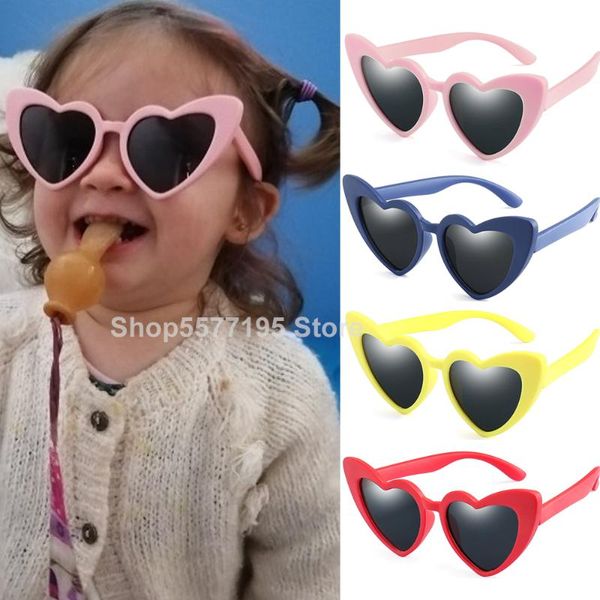 2020 new children sunglasses kids polarized sun glasses love heart boys girls glasses baby flexible safety frame eyewear, White;black
2020 new children sunglasses kids polarized sun glasses love heart boys girls glasses baby flexible safety frame eyewear, White;black