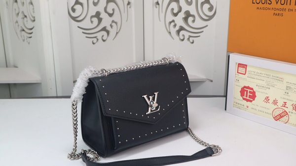 m51495 leather classic fashion handbag card bag zero wallet men's and women's backpacks single shoulder bag ing
m51495 leather classic fashion handbag card bag zero wallet men's and women's backpacks single shoulder bag ing