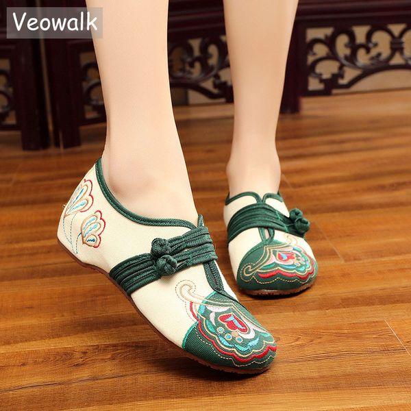 veowalk flowers embroidered women's cotton old beijing flats vintage ladies casual breathable bridal shoes with double buckles, Black
veowalk flowers embroidered women's cotton old beijing flats vintage ladies casual breathable bridal shoes with double buckles, Black