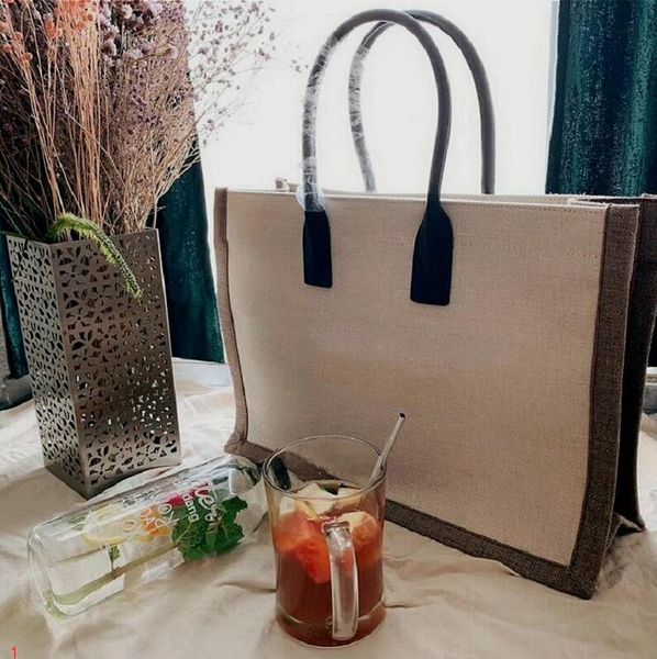designer luxury handbags purses brand fashion luxury designer woman bags english letter brand bag large capacity general canvas cow 3#
designer luxury handbags purses brand fashion luxury designer woman bags english letter brand bag large capacity general canvas cow 3#