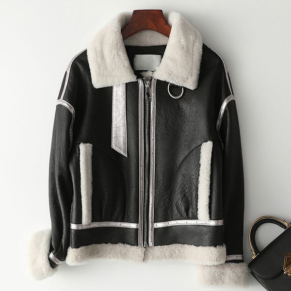 2019 real natural short women winter fur coat with turn-down collar real sheep leather, Black
2019 real natural short women winter fur coat with turn-down collar real sheep leather, Black