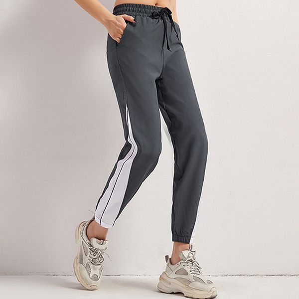 running pants women patchwork black pencil pant streetwear cargo loose jogger trousers 2021 runing sweatpants gym, Black;blue
running pants women patchwork black pencil pant streetwear cargo loose jogger trousers 2021 runing sweatpants gym, Black;blue